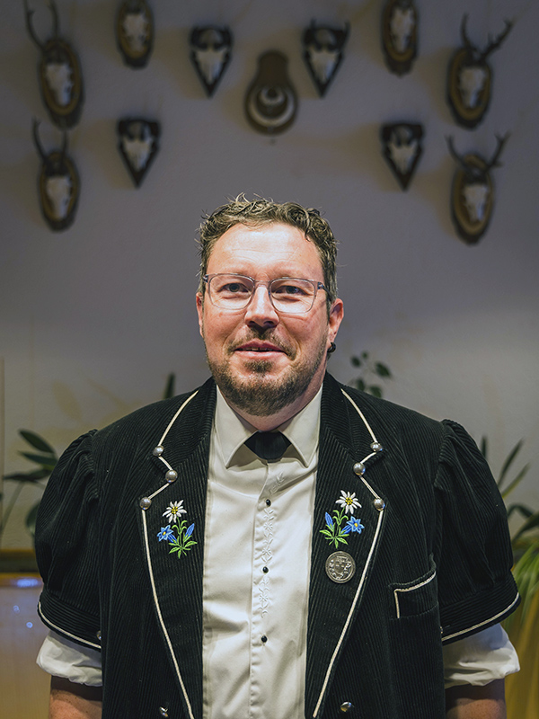 mitglieder_1-bass_stauffer-marc