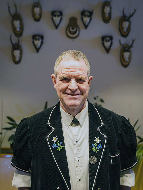 mitglieder_2-bass_kohler_karl